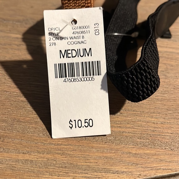 NWT Medium Wet Seal pack of 2 belts - Picture 3 of 3